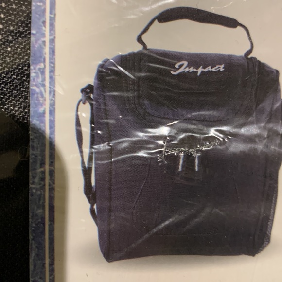 NWT Black Vertical Impact Insulated Lunch Bag - Picture 3 of 11